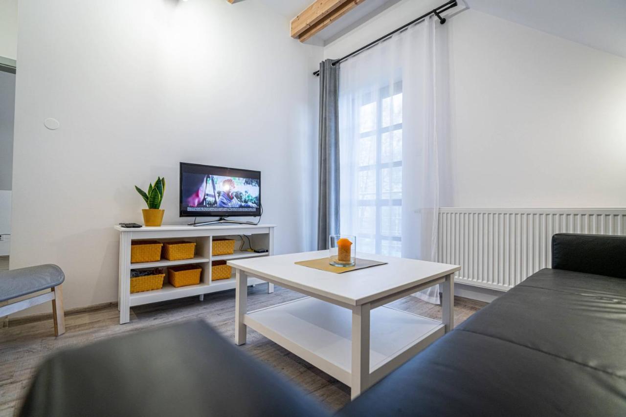 Apartamenty Ustronne Lisciasta Экстерьер фото
